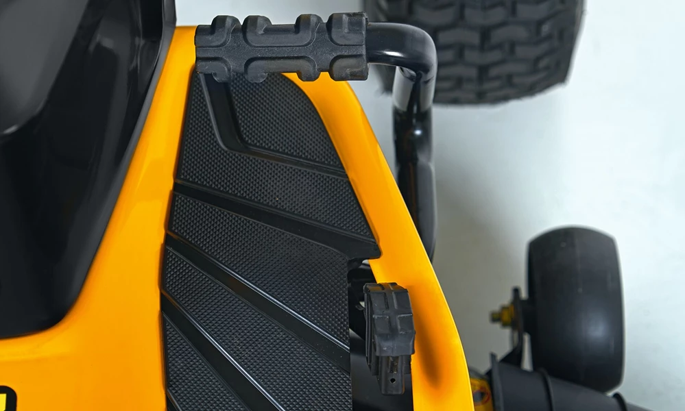 Przekładnia hydrostatyczna traktora Cub Cadet XT2 QR106